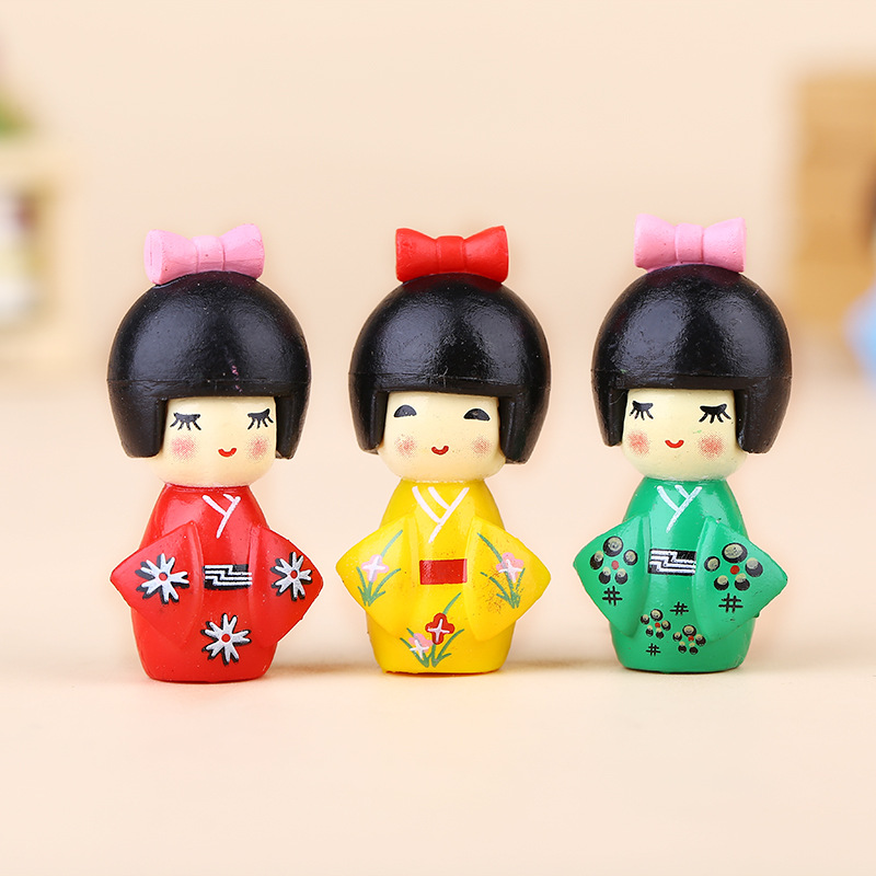 New Japanese Cute Girl Figurin - огляд і ціна Bonsai Garden Miniature